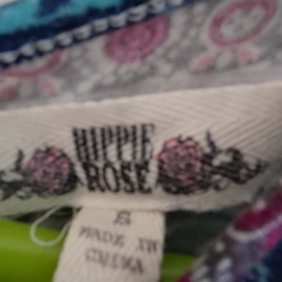 Patterned tee blouse - Picture 2 of 5